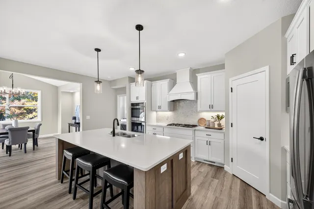 $647,900 | 23976 187th Street Northwest, Big Lake, MN 55309