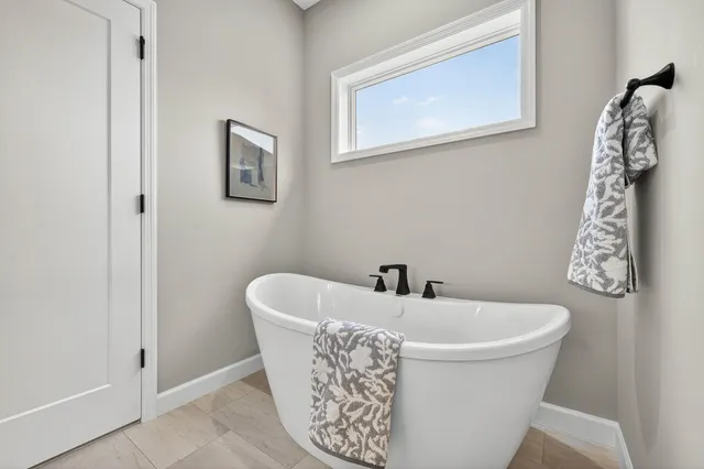 $647,900 | 23976 187th Street Northwest, Big Lake, MN 55309