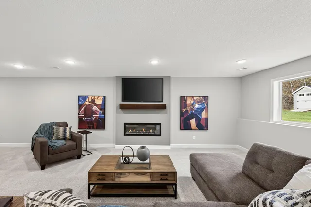 $647,900 | 23976 187th Street Northwest, Big Lake, MN 55309