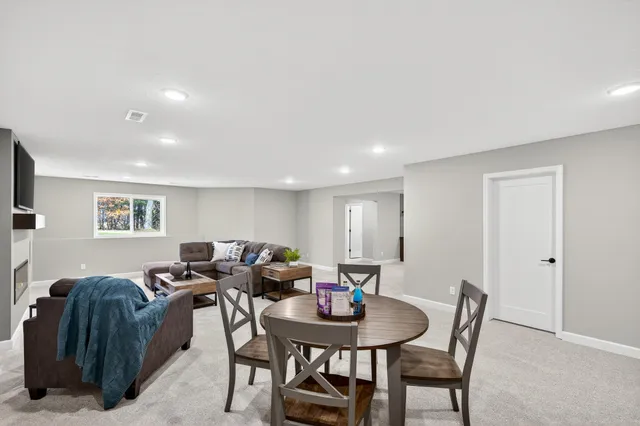 $647,900 | 23976 187th Street Northwest, Big Lake, MN 55309