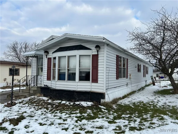 $39,000 | 12 North Whispering Lane, Hamburg, NY 14075