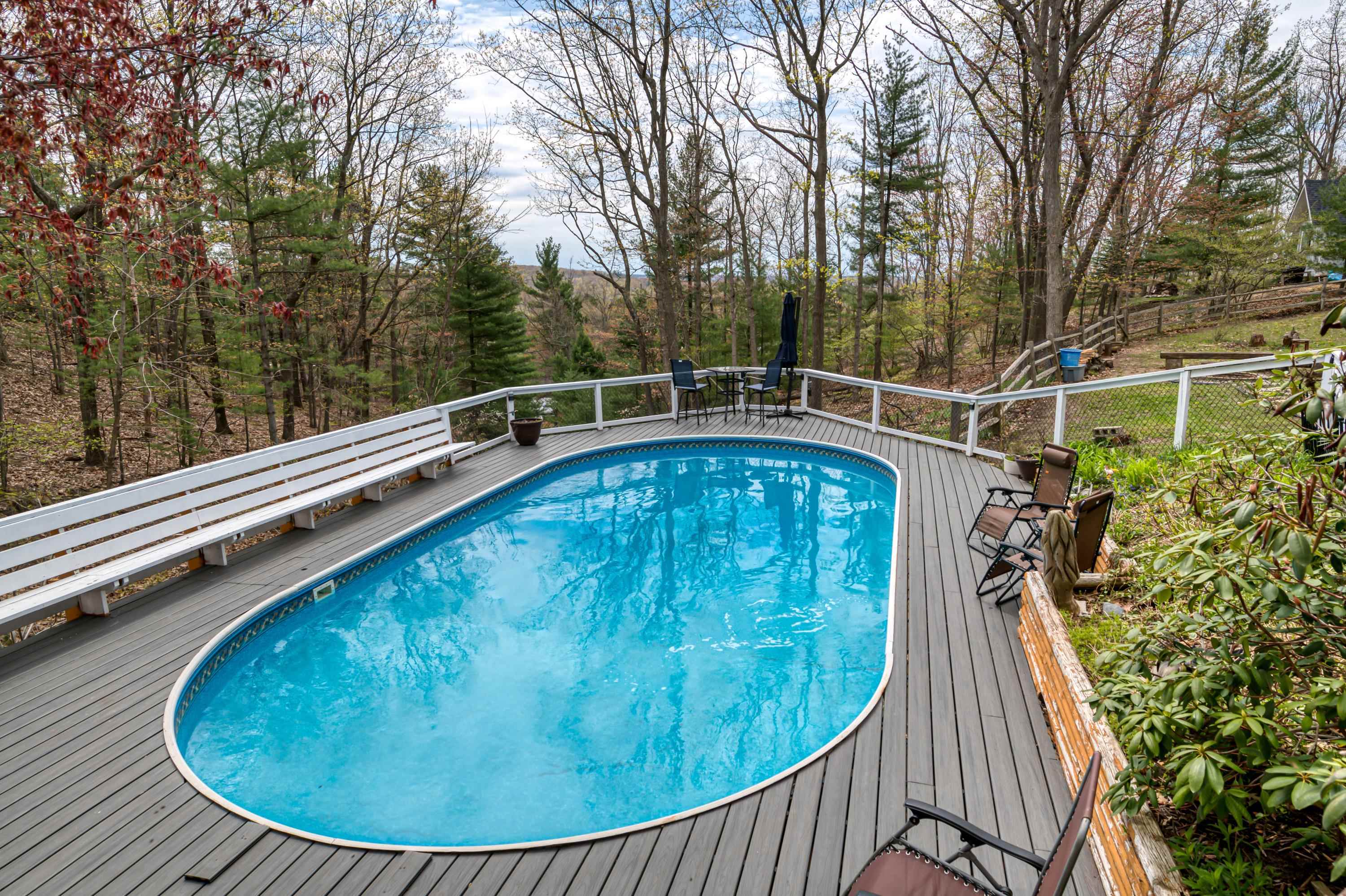 2885 Holiday Pines Road Traverse City, MI 49686 - Photo 51 of 56 1909940-52.JPG