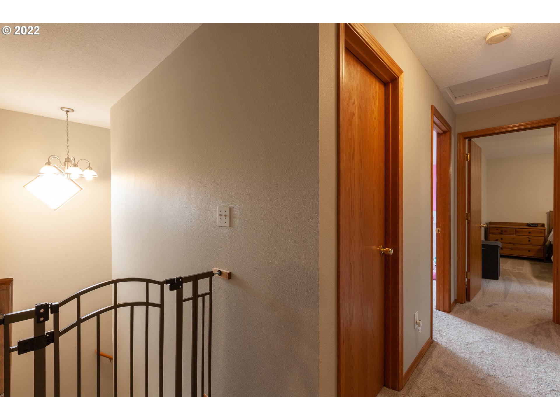 816 Henderson Road Hood River, OR 97031 - Photo 17 of 32 Gallery Image 17