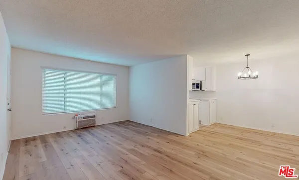 $2,995 | 1827 Manning Avenue, Unit 3, Los Angeles, CA 90025
