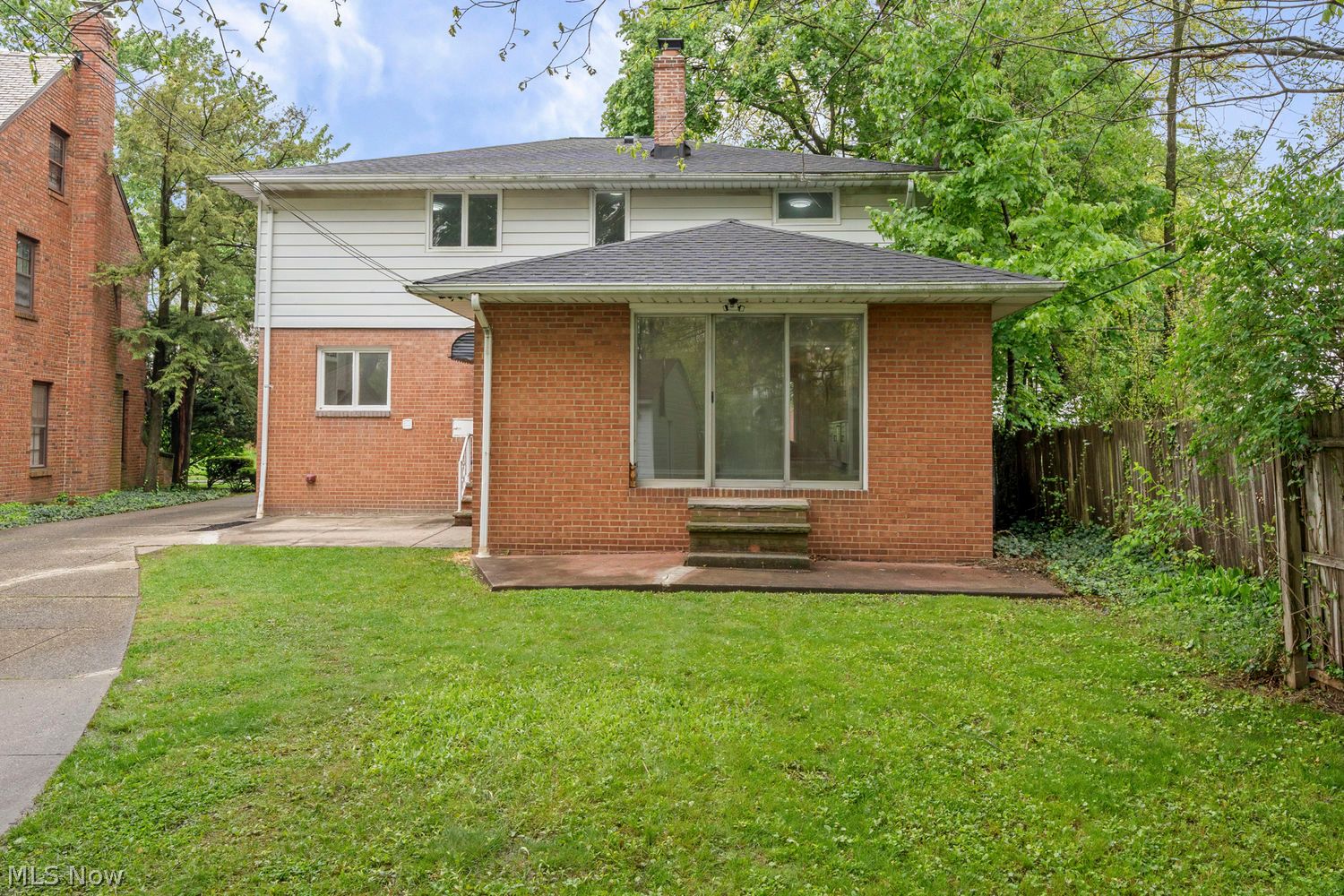 2375 Glendon Road University Heights, OH 44118 - Photo 48 of 50