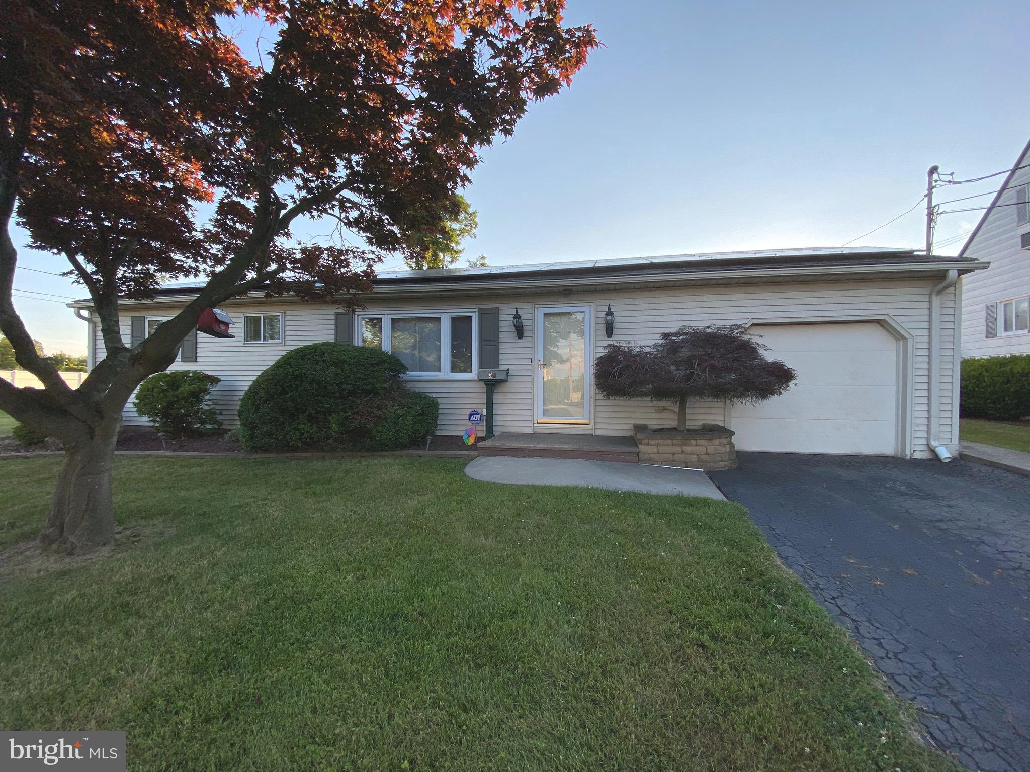 13 Hempstead Road Hamilton, NJ 08610 - Photo 1 of 12 Gallery Image 1