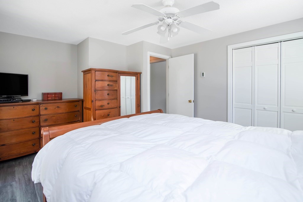 21 West Ware Road Palmer, MA 01069 - Photo 11 of 31