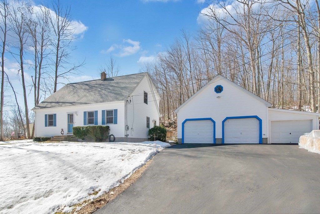 21 West Ware Road Palmer, MA 01069 - Photo 27 of 31