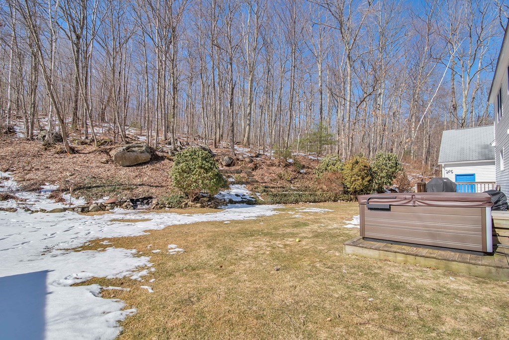 21 West Ware Road Palmer, MA 01069 - Photo 28 of 31