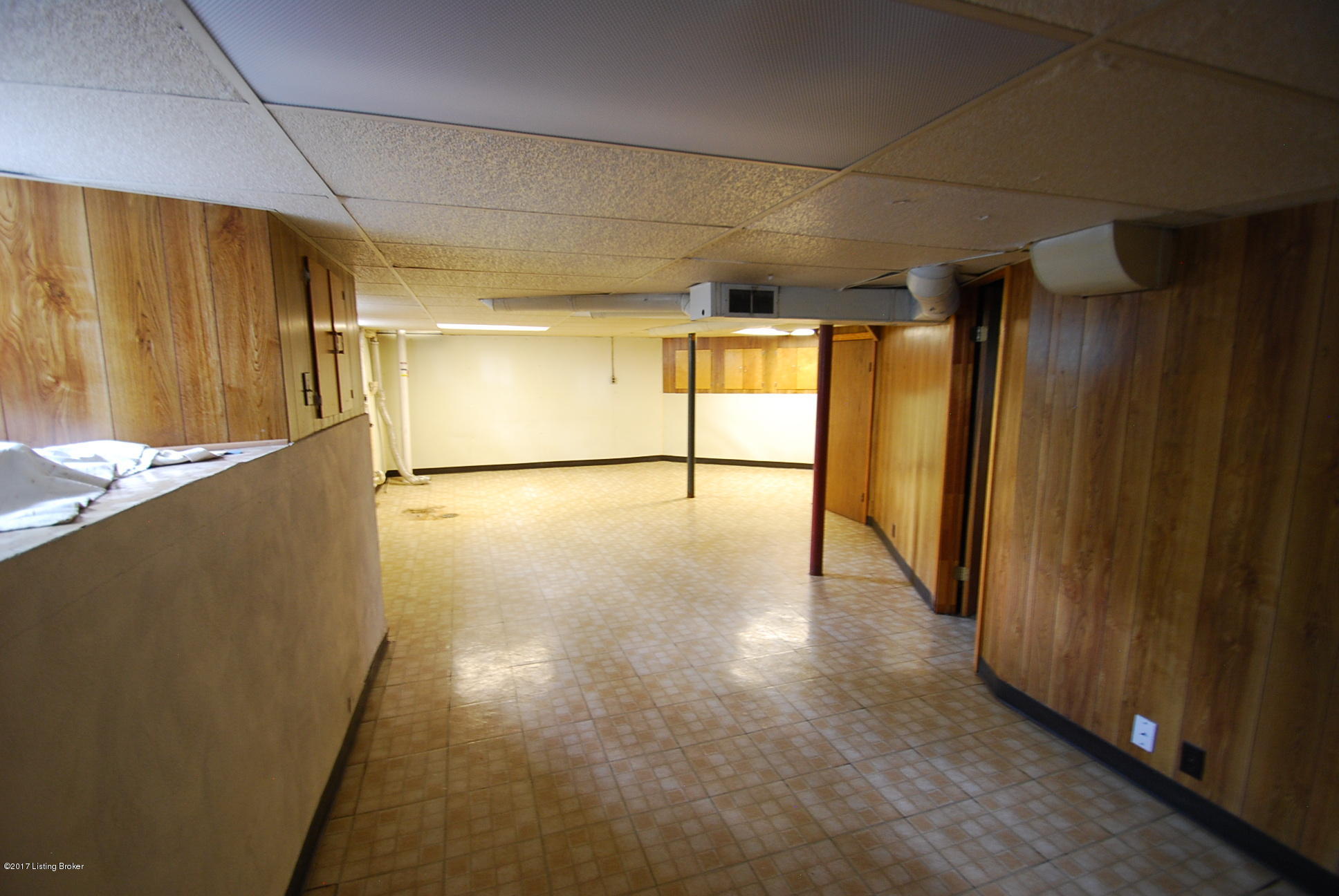 622 Country Club Road Louisville, KY 40206 - Photo 19 of 25 LL