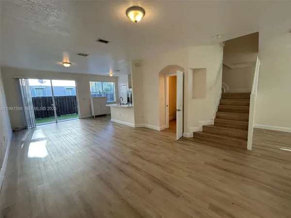 $3,295 | 12515 Southwest 124th Path, Miami, FL 33186