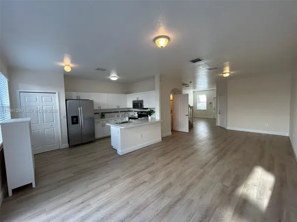 $3,295 | 12515 Southwest 124th Path, Miami, FL 33186