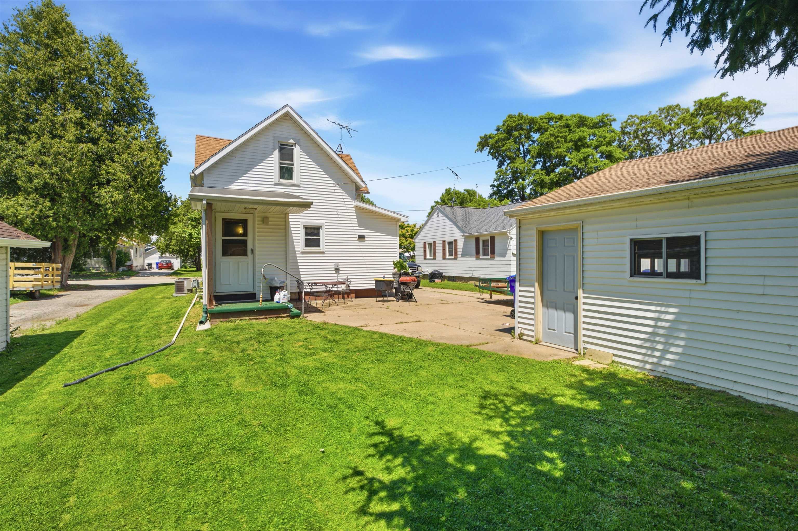 915 West Hawes Avenue Appleton, WI 54914 - Photo 22 of 24