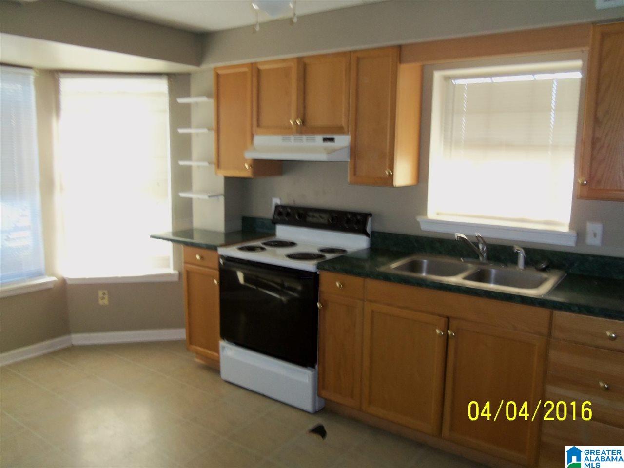 7346 Plantation Road Pinson, AL 35126 - Photo 3 of 20