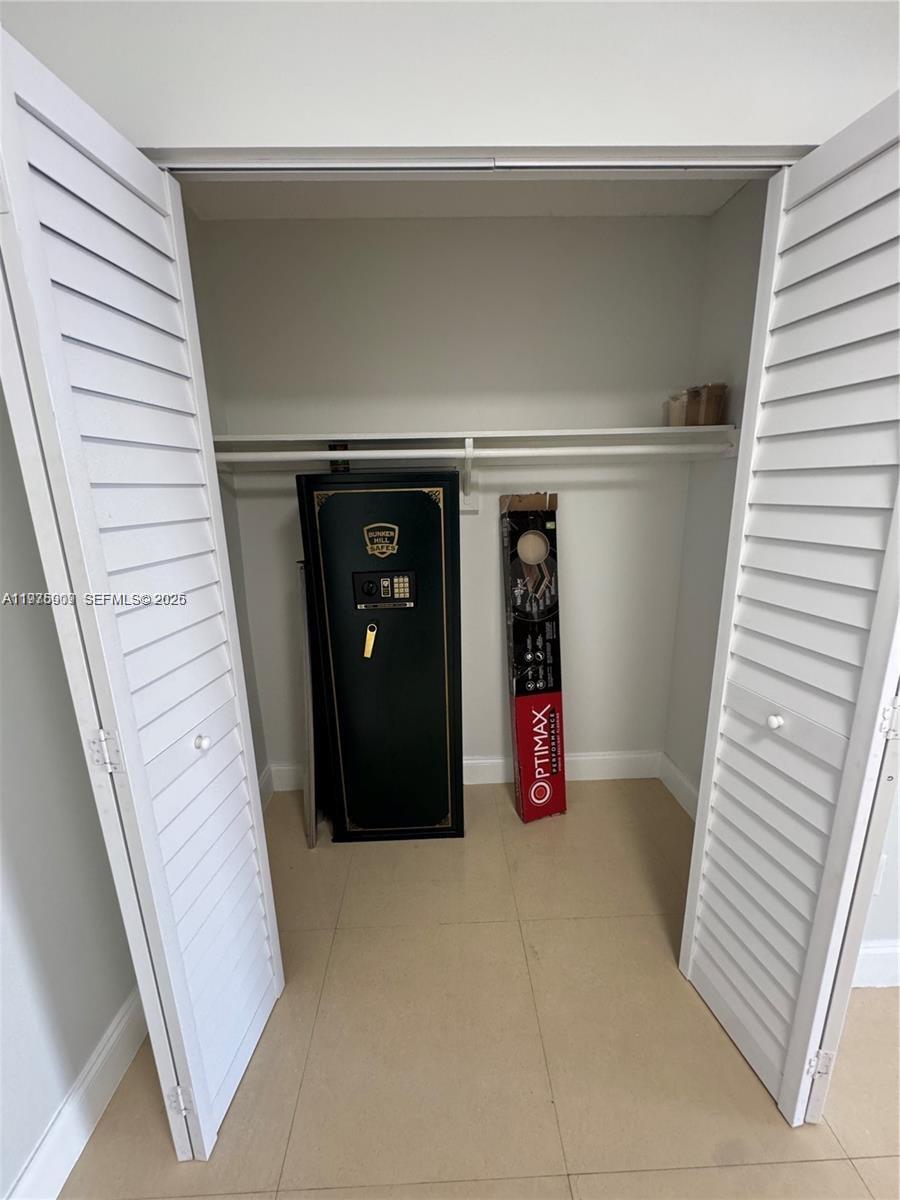 7745 Southwest 86th Street, Unit D315 Miami, FL 33143 - Photo 6 of 7