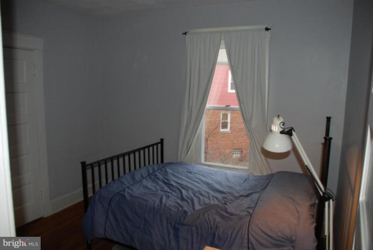 4315 River Road Northwest, Unit 3 Washington, DC 20016 - Photo 8 of 19 Master Bedroom