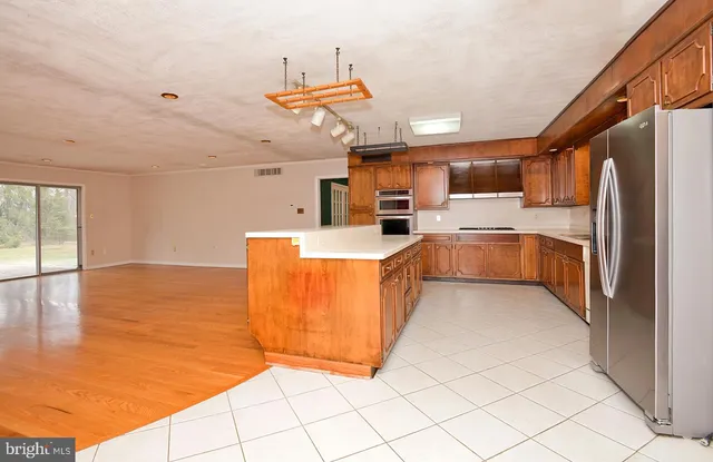 $775,000 | 28 West Church Road, Lawrence Township, NJ 08648