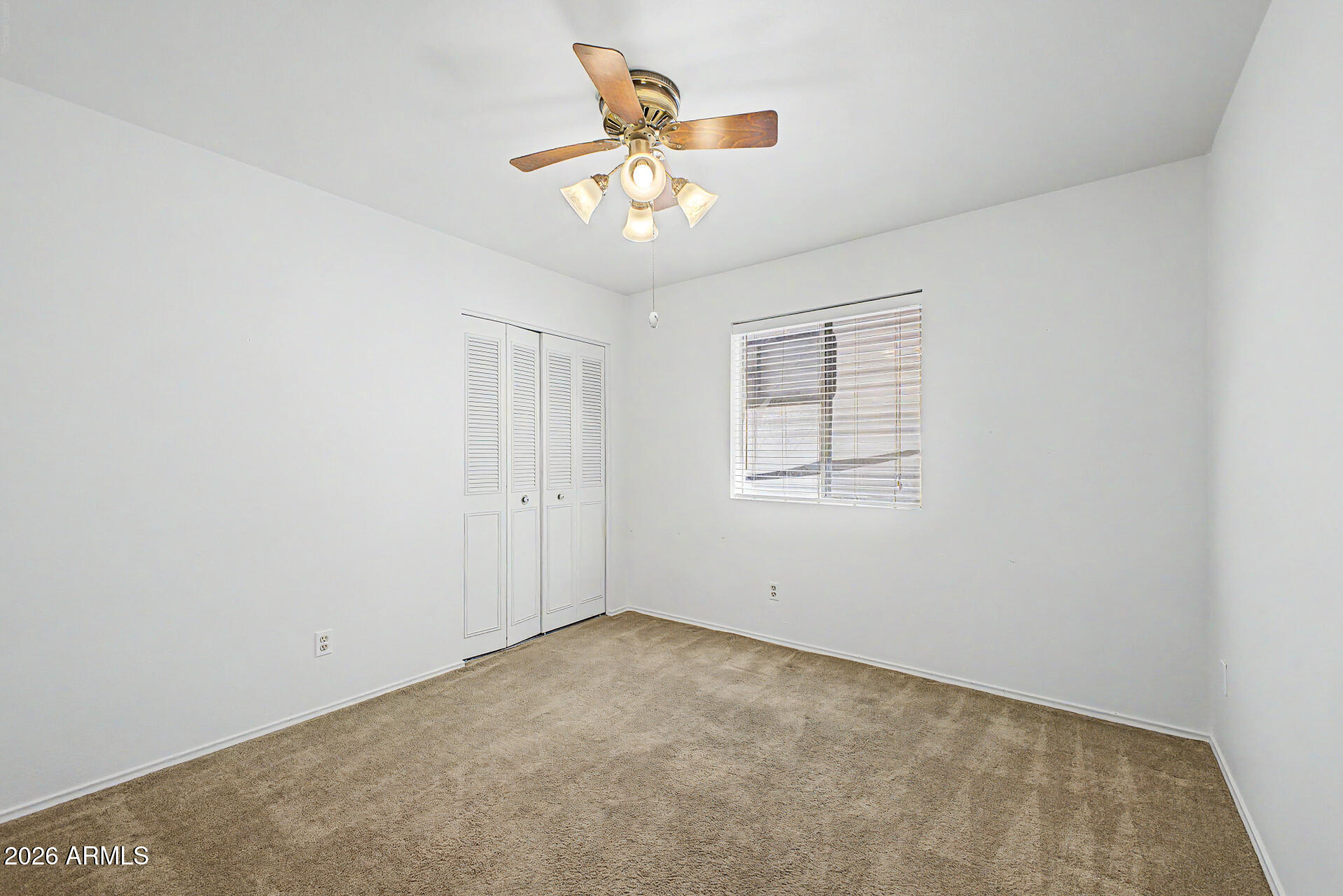 3827 East Shangri La Road Phoenix, AZ 85028 - Photo 13 of 25 23-Shangri La