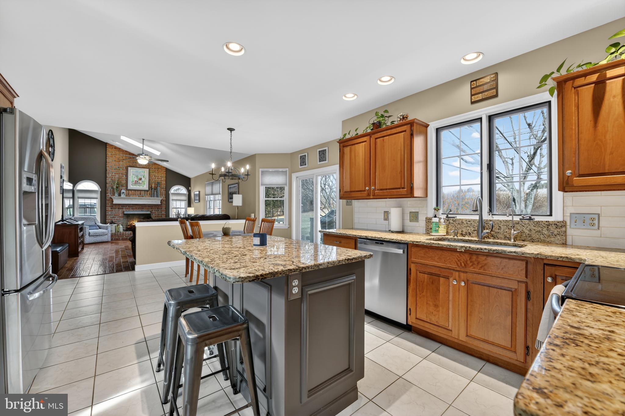 110 Pennsylvania Avenue Sinking Spring, PA 19608 - Photo 12 of 53