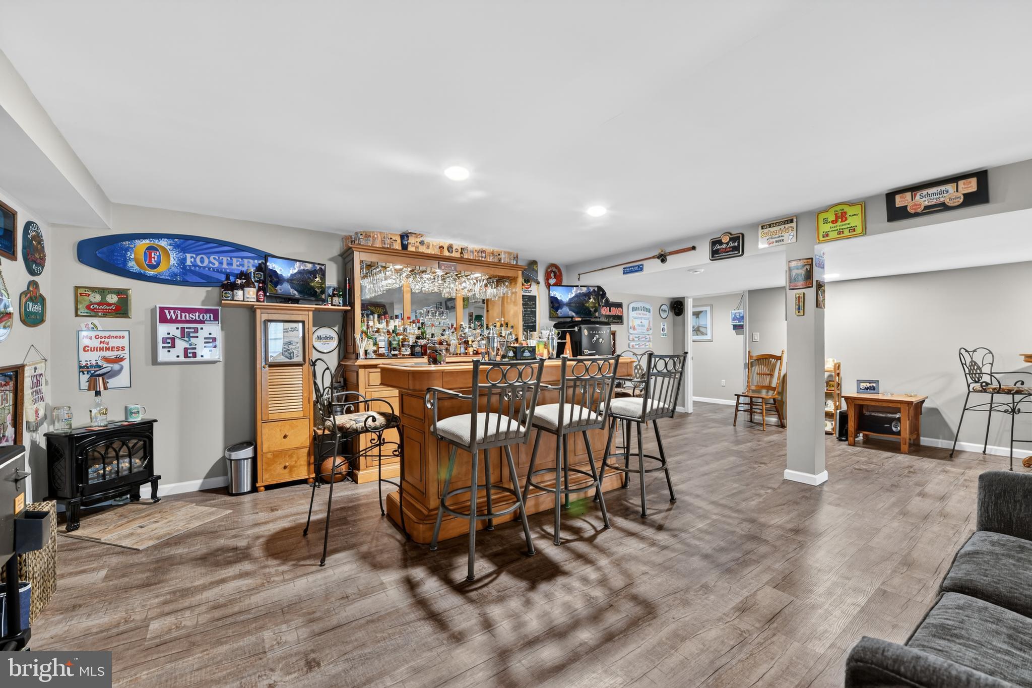 110 Pennsylvania Avenue Sinking Spring, PA 19608 - Photo 33 of 53 a view of a livingroom with furniture and a dining table