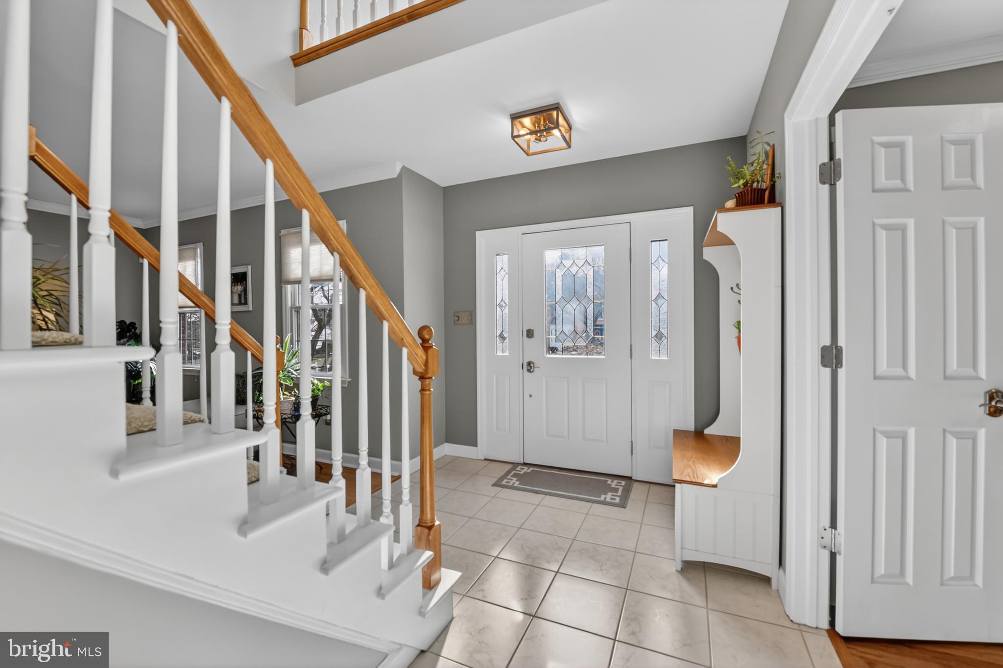 110 Pennsylvania Avenue Sinking Spring, PA 19608 - Photo 6 of 53 a view of an entryway with a livingroom