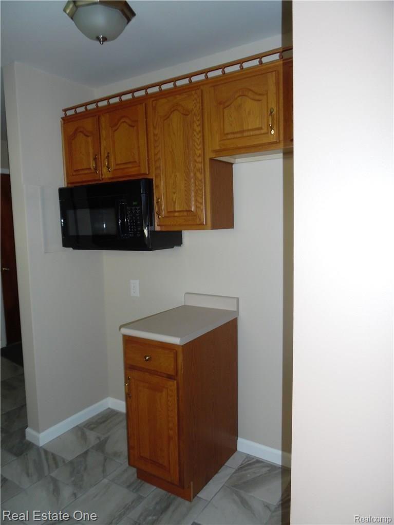 14660 Beech Daly Road Taylor, MI 48180 - Photo 5 of 28 SAM_0766.JPG