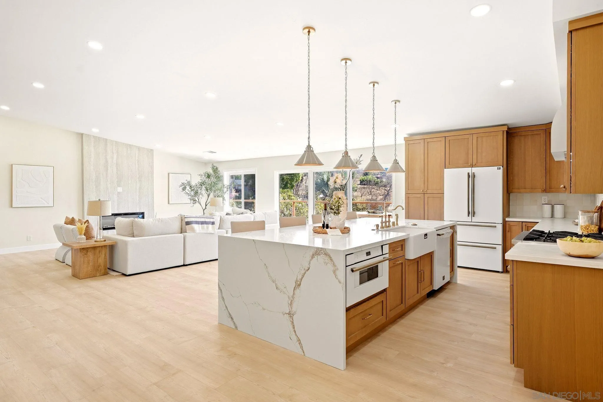 2073 Willow Glen Road Fallbrook, CA 92028 - Photo 10 of 51 Gallery Image 10