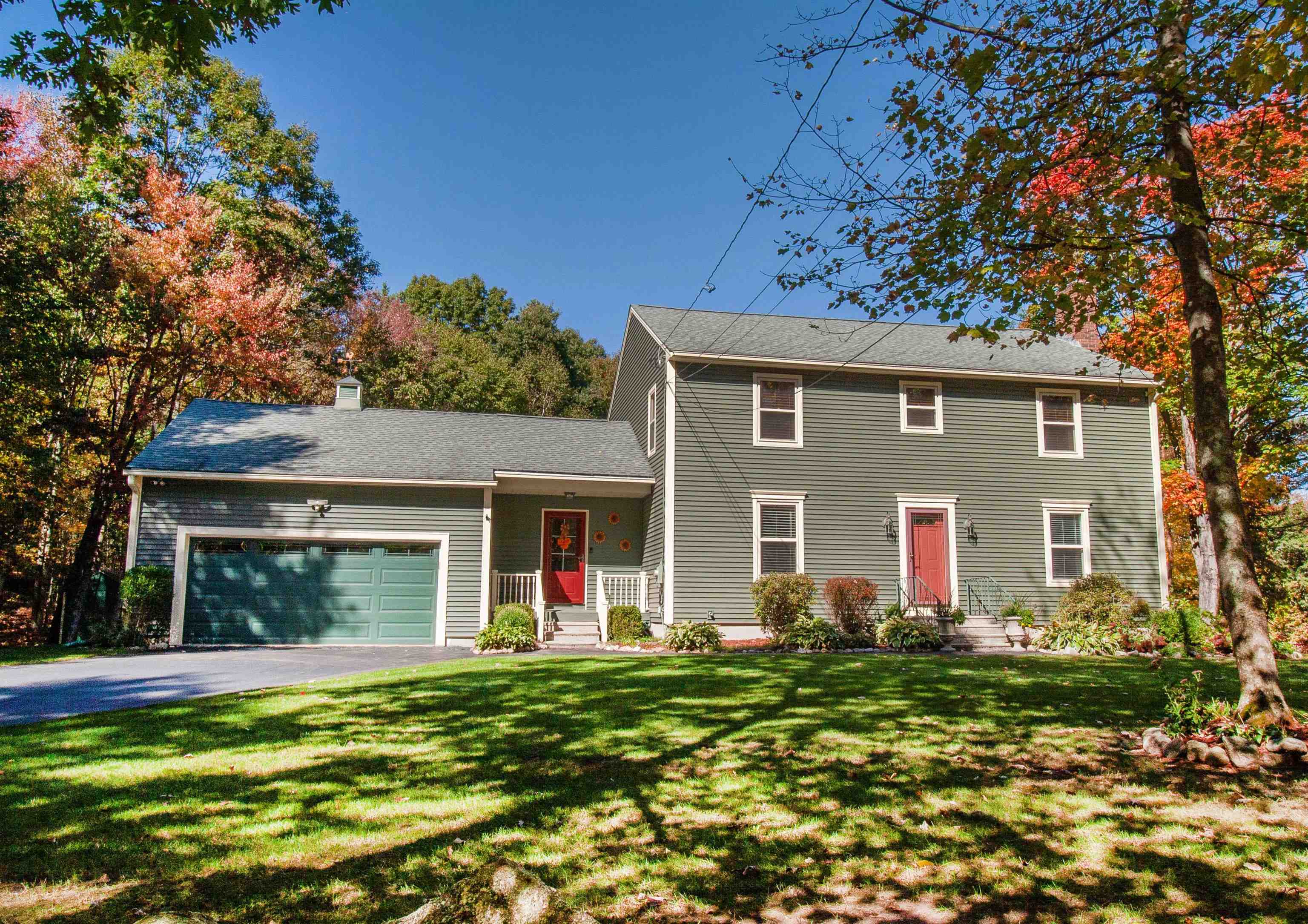 46 Alexander Road Londonderry, NH 03053 - Photo 5 of 60