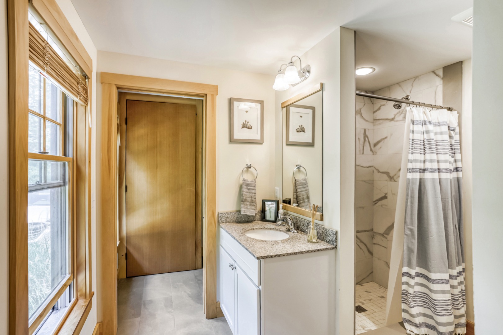 139 Tea Lane Chilmark, MA 02535 - Photo 19 of 34