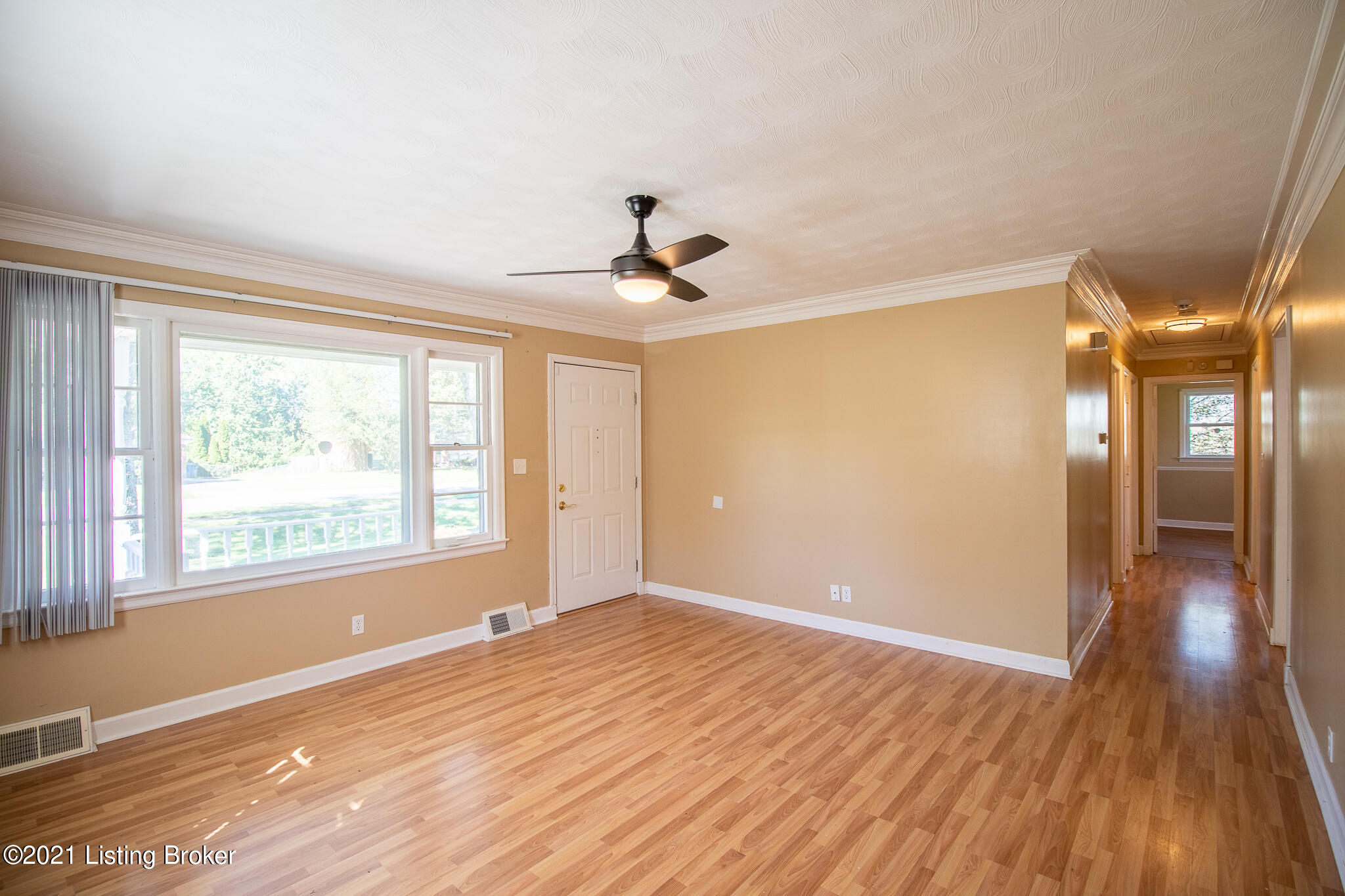 8703 Terry Road Louisville, KY 40258 - Photo 5 of 25 8703 Terry Rd-05