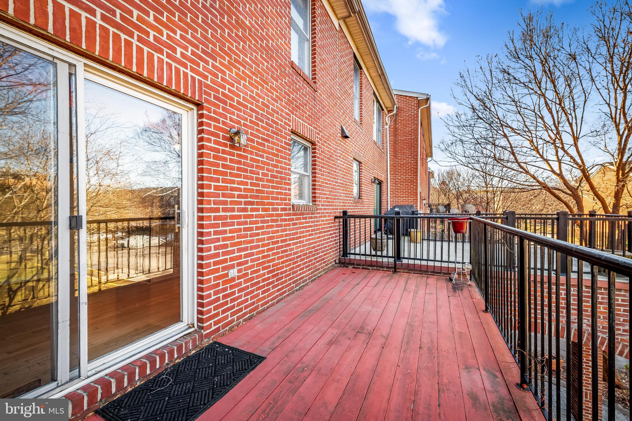252 Robert Street Baltimore, MD 21217 - Photo 22 of 51 Deck from kitchen / dining room