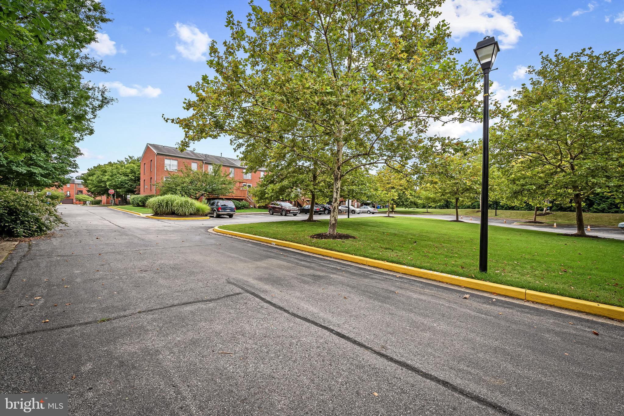 252 Robert Street Baltimore, MD 21217 - Photo 47 of 51 Community greenspace