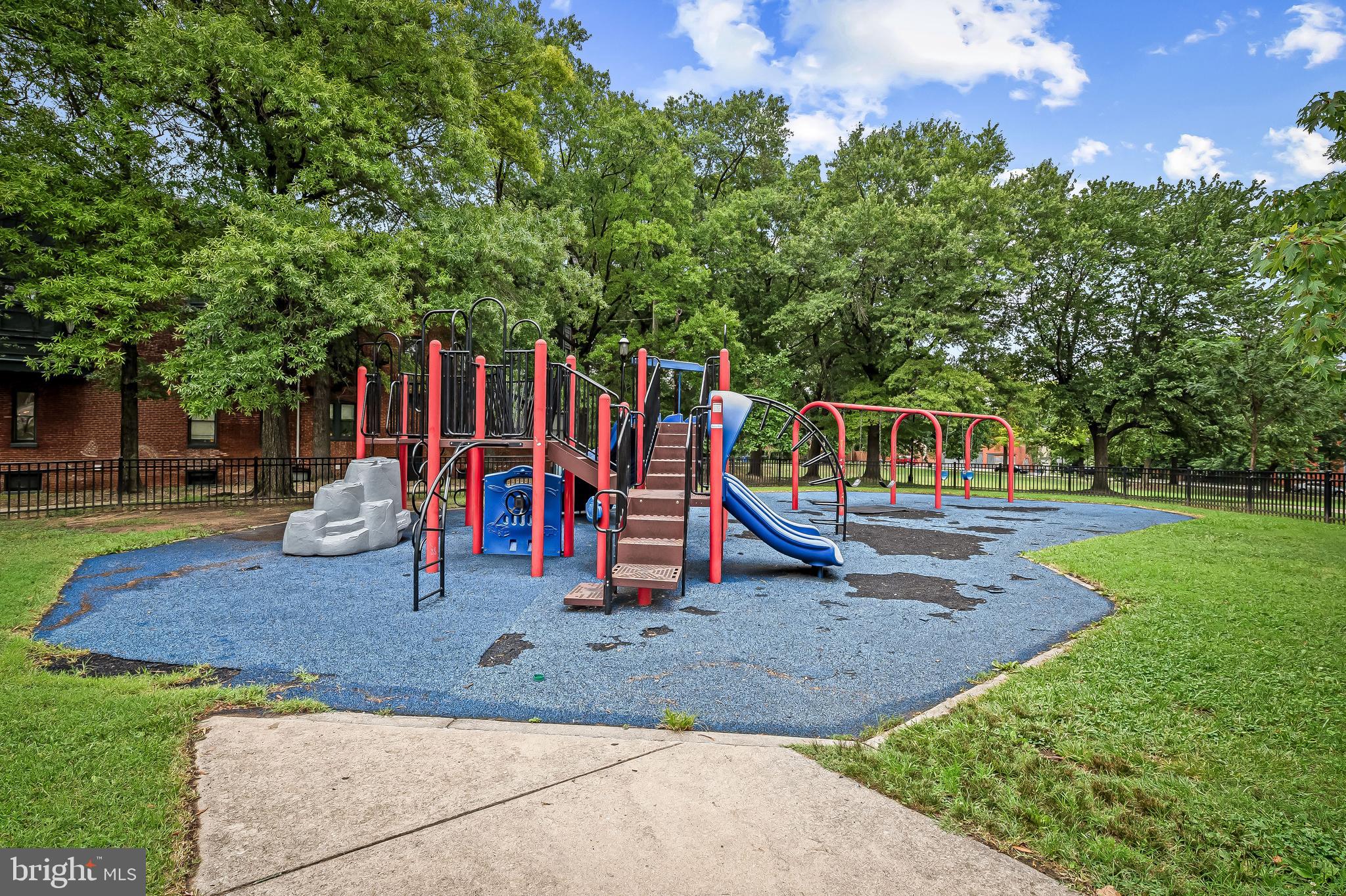 252 Robert Street Baltimore, MD 21217 - Photo 50 of 51 a view of outdoor space with trampoline
