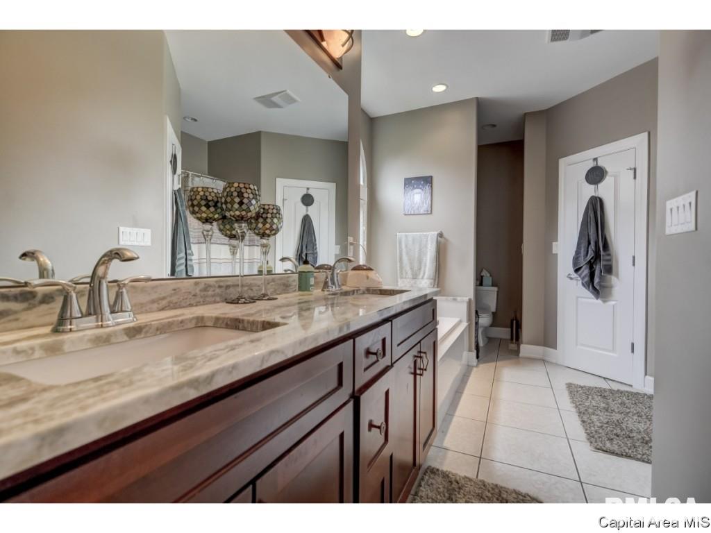 1304 Archer Elevator Road Springfield, IL 62711 - Photo 24 of 36