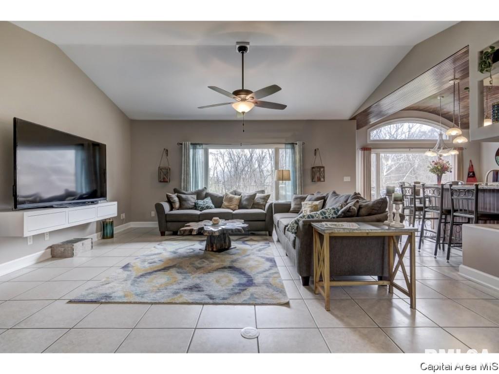 1304 Archer Elevator Road Springfield, IL 62711 - Photo 9 of 36