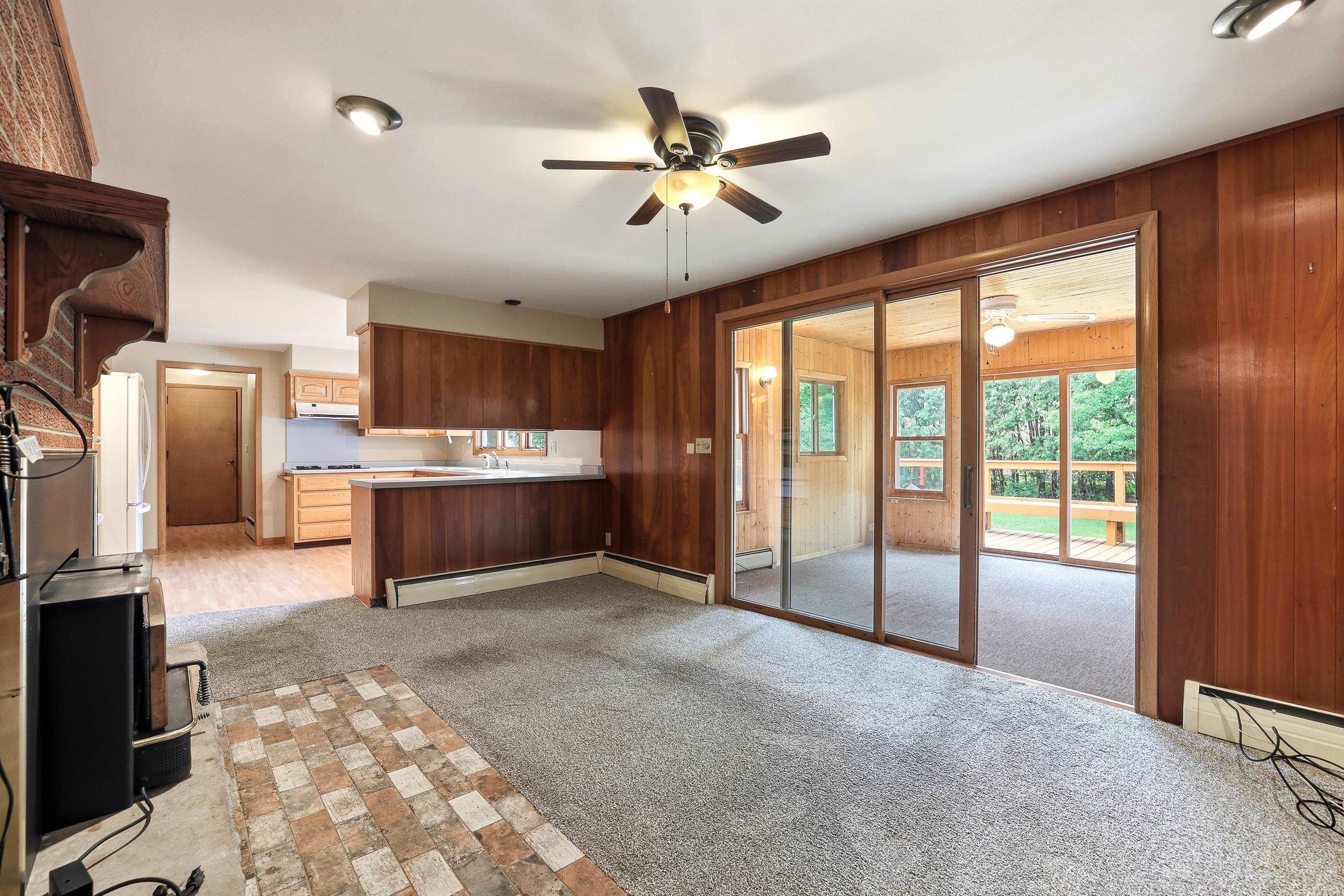 719 Sunset Avenue Stevens Point, WI 54481 - Photo 13 of 53