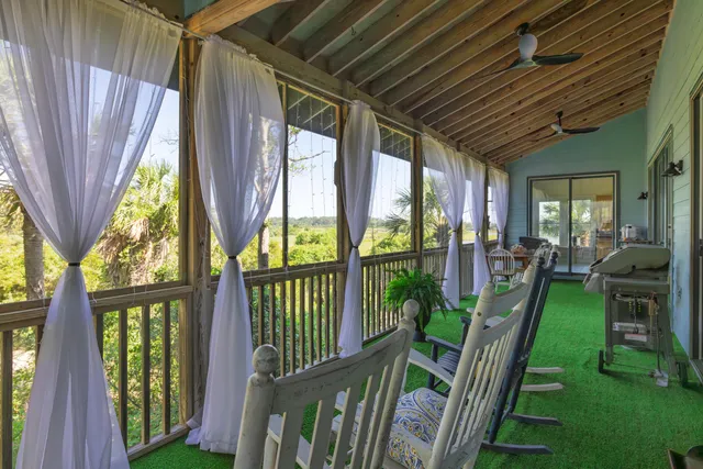 $1,275,000 | 226 Old House Lane, Dewees Island, SC 29429