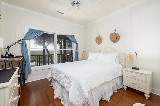 $1,275,000 | 226 Old House Lane, Dewees Island, SC 29429