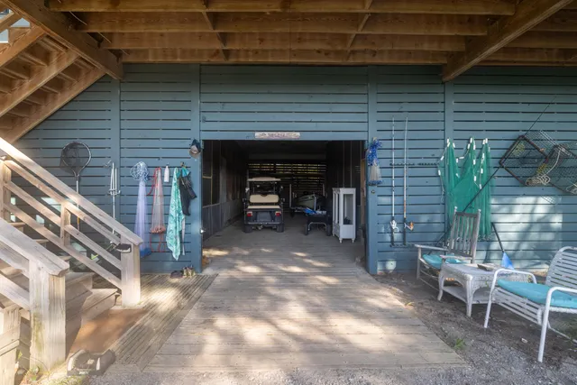 $1,275,000 | 226 Old House Lane, Dewees Island, SC 29429