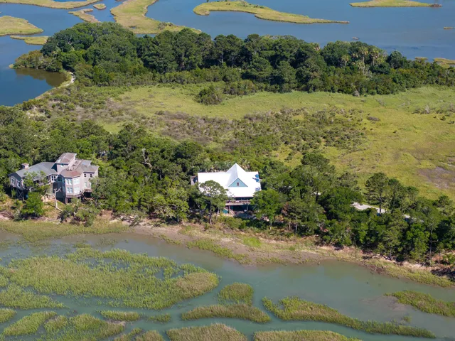 $1,275,000 | 226 Old House Lane, Dewees Island, SC 29429