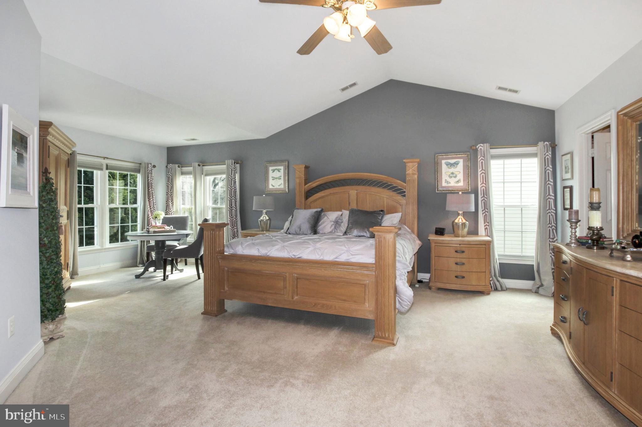 18223 Wickham Road Olney, MD 20832 - Photo 23 of 48 Owner's Suite