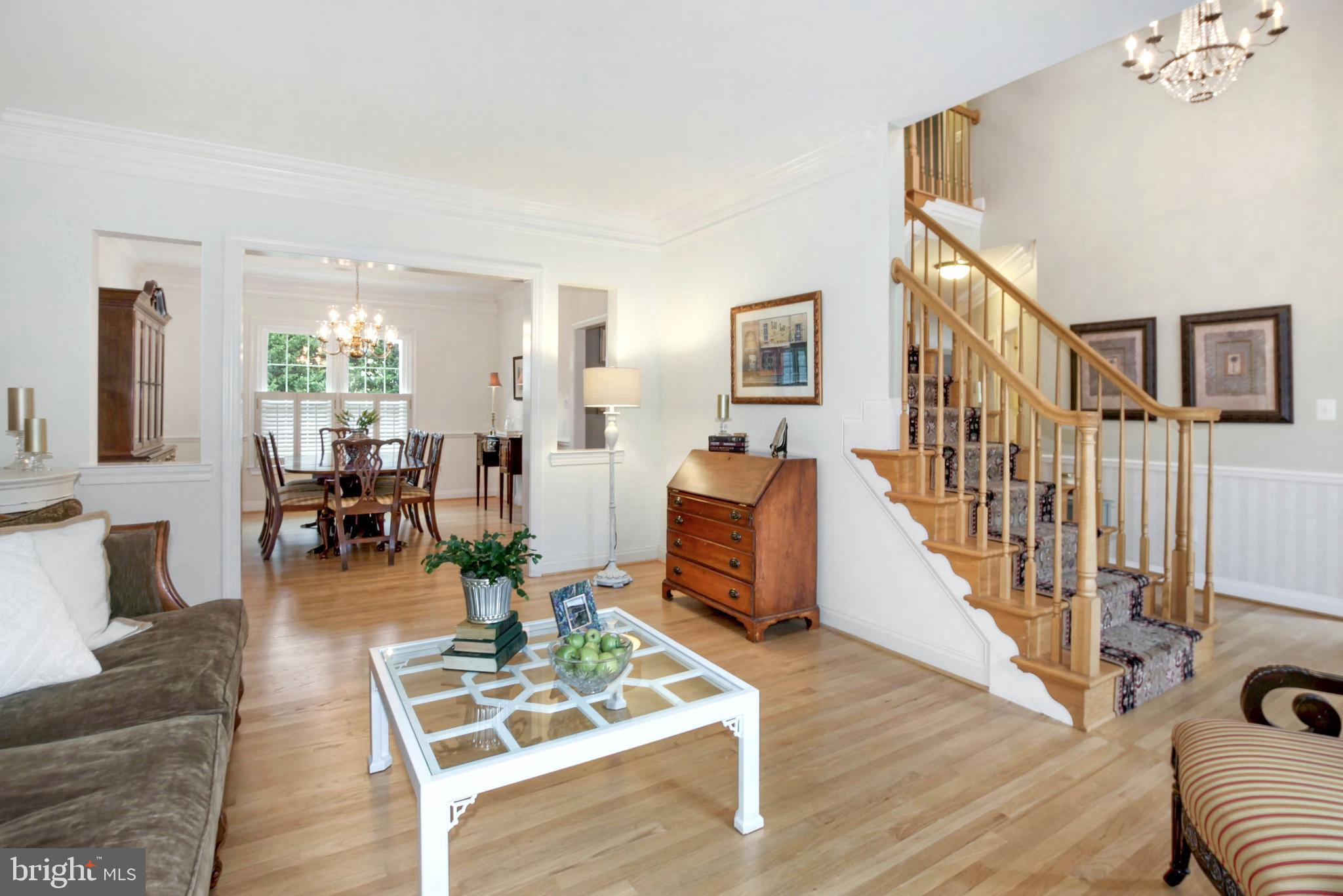 18223 Wickham Road Olney, MD 20832 - Photo 4 of 48 Open Living Space