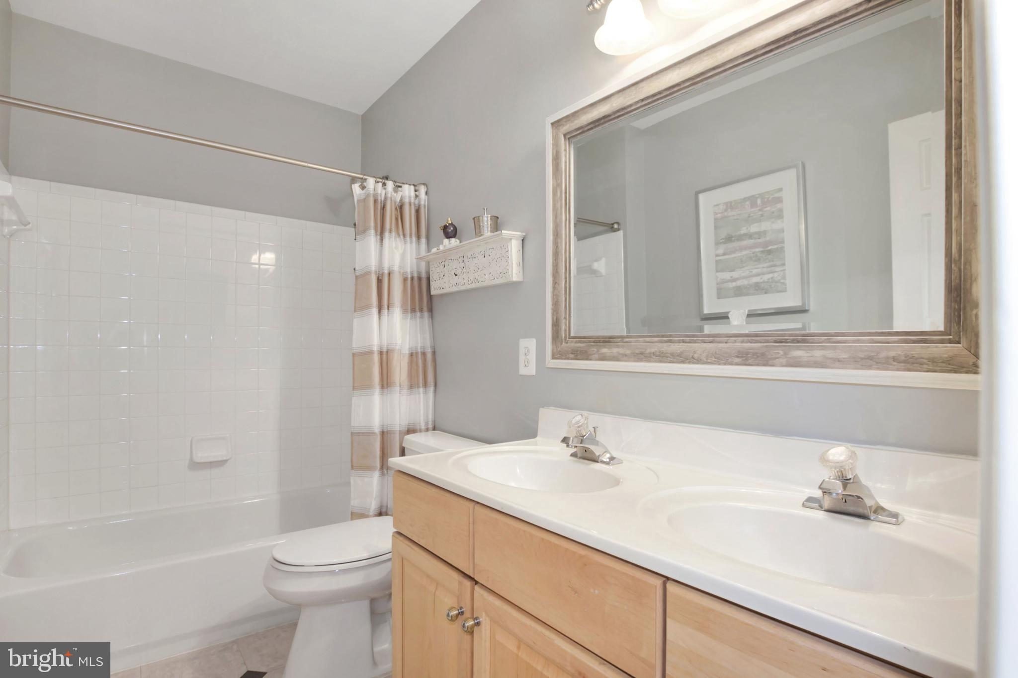 18223 Wickham Road Olney, MD 20832 - Photo 31 of 48 Full Bath