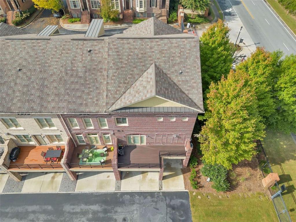 201 Riversgate Drive Atlanta, GA 30339 - Photo 6 of 69