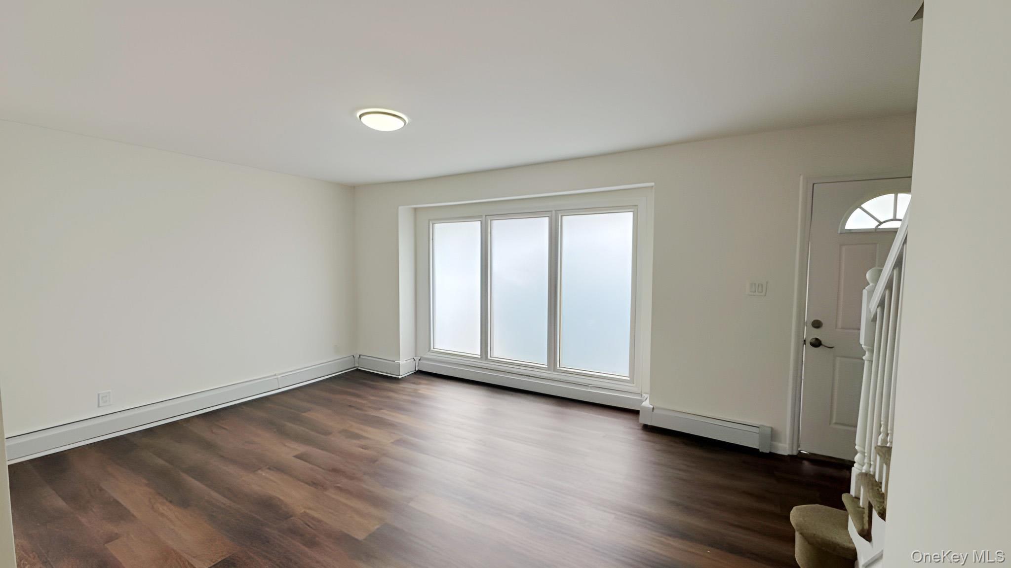 11 State Street Valley Stream, NY 11580 - Photo 4 of 18