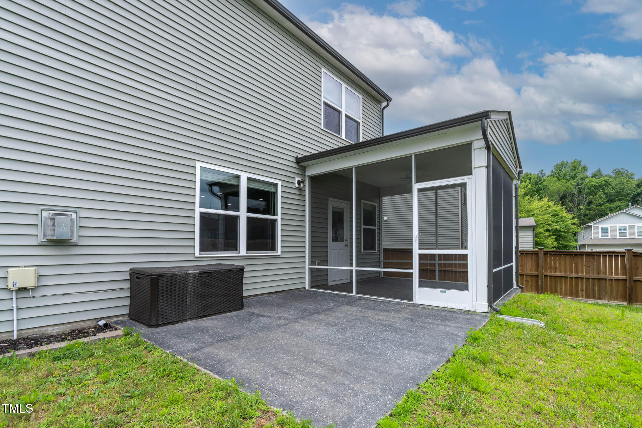 8005 Caithness Street Raleigh, NC 27616 - Photo 9 of 45 DSC08987