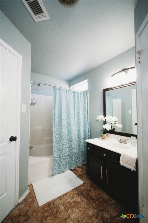 2607 Rampart Loop Killeen, TX 76542 - Photo 27 of 34 a bathroom with a sink and a mirror