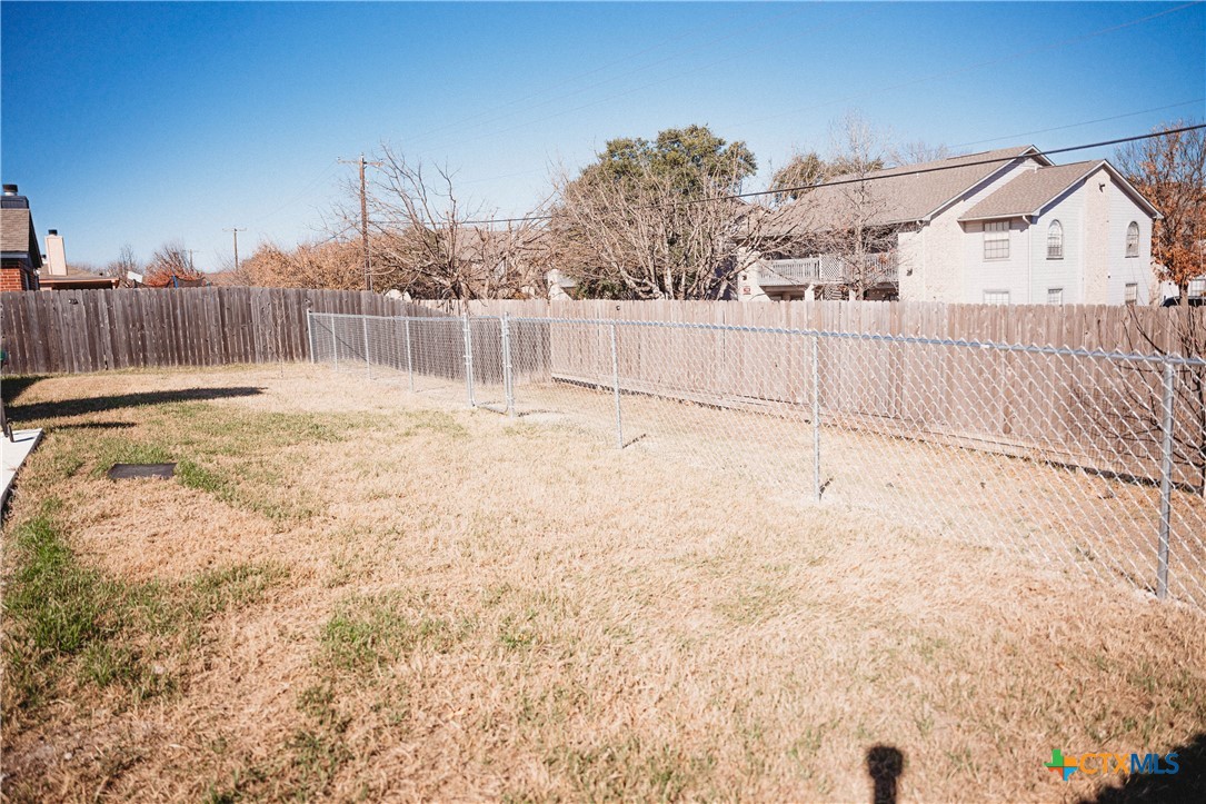2607 Rampart Loop Killeen, TX 76542 - Photo 33 of 34 a view of a terrace