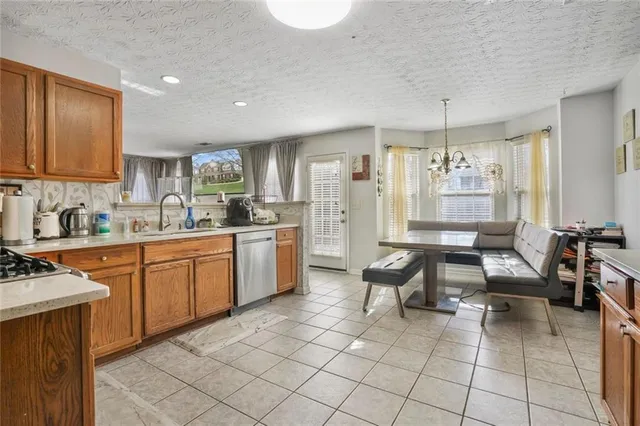 $425,000 | 2911 Michelle Lee Drive, Dacula, GA 30019