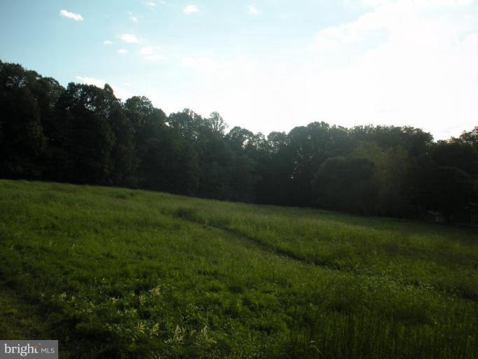 325 Everett Road Monkton, MD 21111 - Photo 2 of 9 Exterior #2